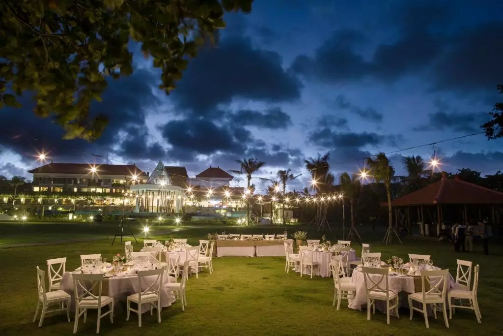 MERUSAKA Nusa Dua